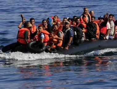 «Κρουαζιέρες» στο Θρακικό Πέλαγος από δεκάδες λαθρομετανάστες - Εντοπίζονται σε Αλεξανδρούπολη και Σαμοθράκη